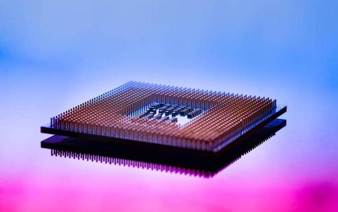分銷Infineon工業(yè)微控制器、汽車微控制器（MCU）