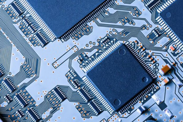 回收英飛凌：碳化硅 MOSFET 晶體管、雷達(dá)傳感器、汽車收發(fā)器、NOR閃存存儲(chǔ)器