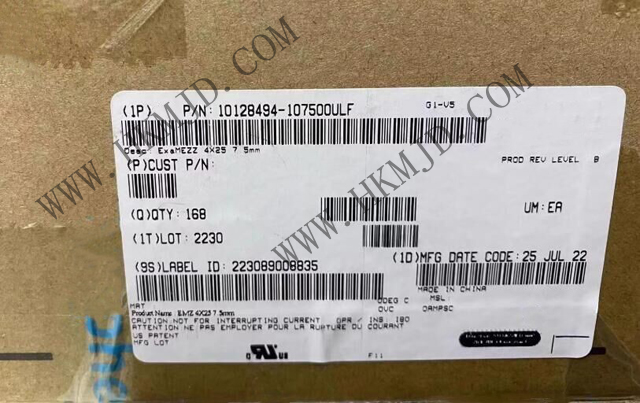 安費諾 10128494-107500ULF ExaMEZZ? 夾層式連接器，引領(lǐng)高速連接新時代